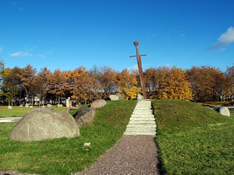 File:Lasnamäe_Jüriöö park.jpg